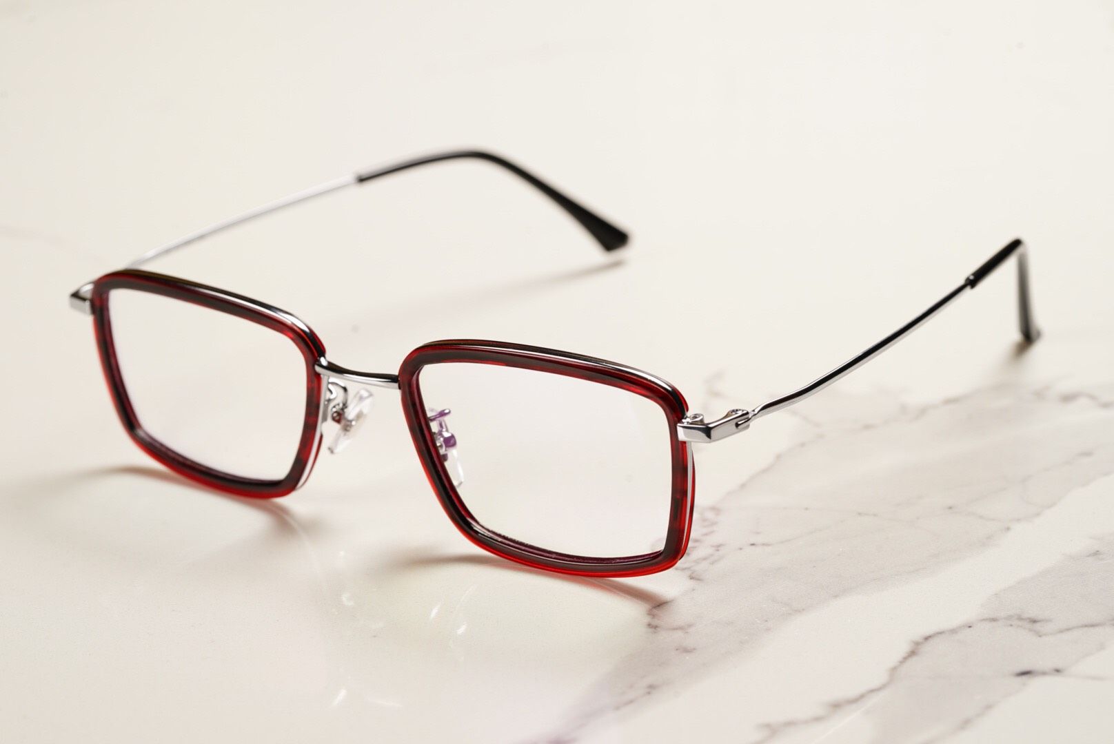 Le Dongson Classic Rectangle Red Tortoise - Silver