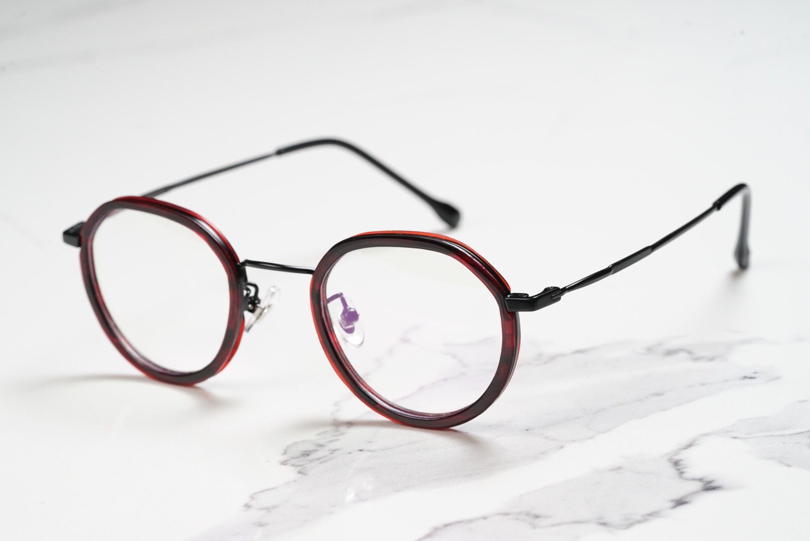 Le Dongson Classic Round Red Tortoise - Black