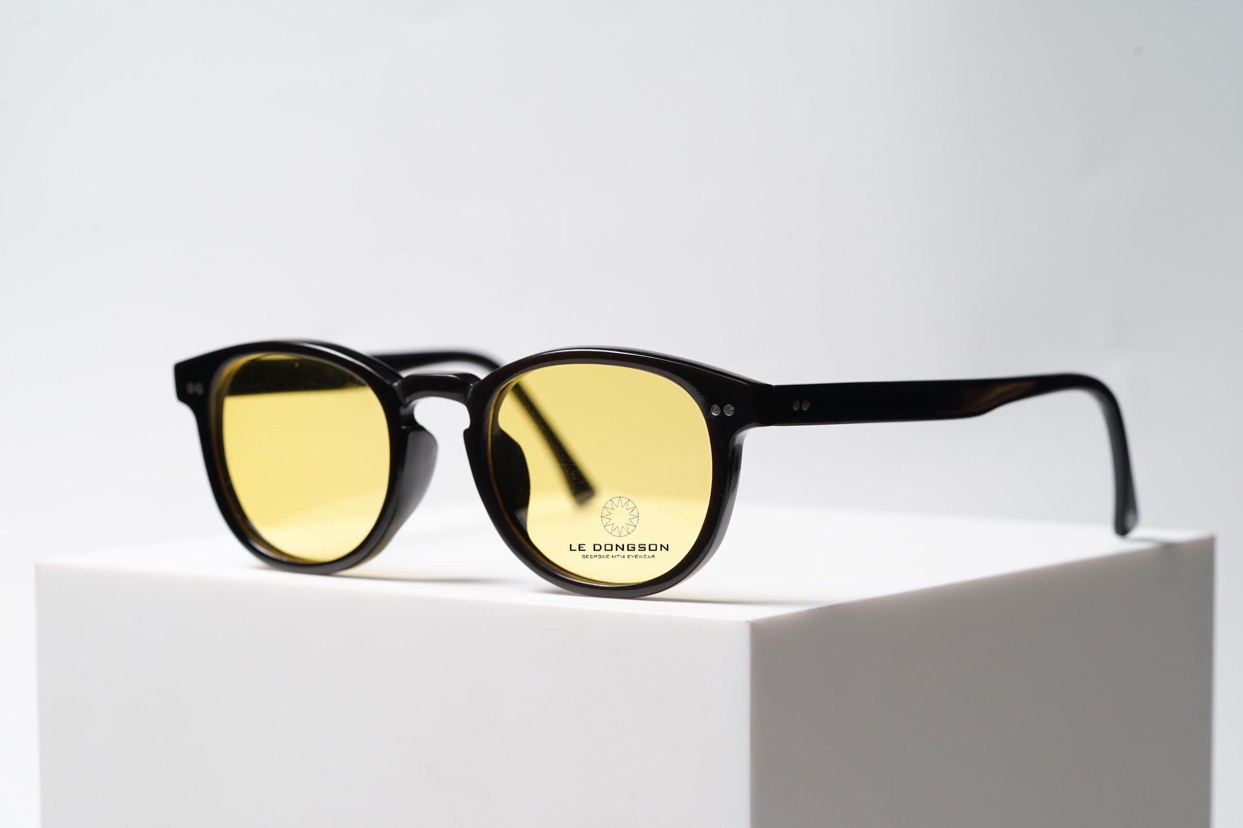 LDS0029 - Black Matt - Yellow Lens