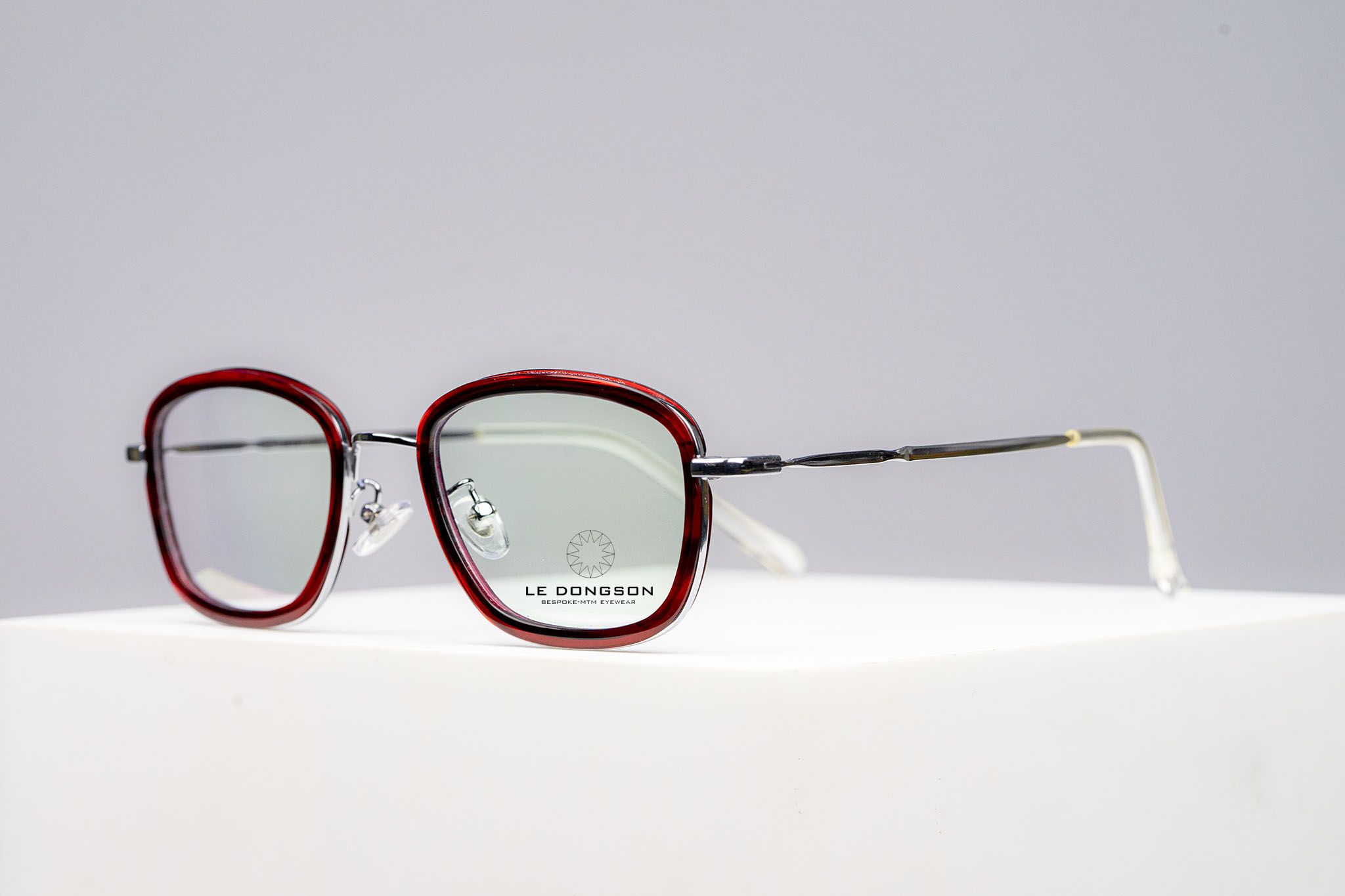 Le Dongson Soft Rectangle Red Tortoise - Silver