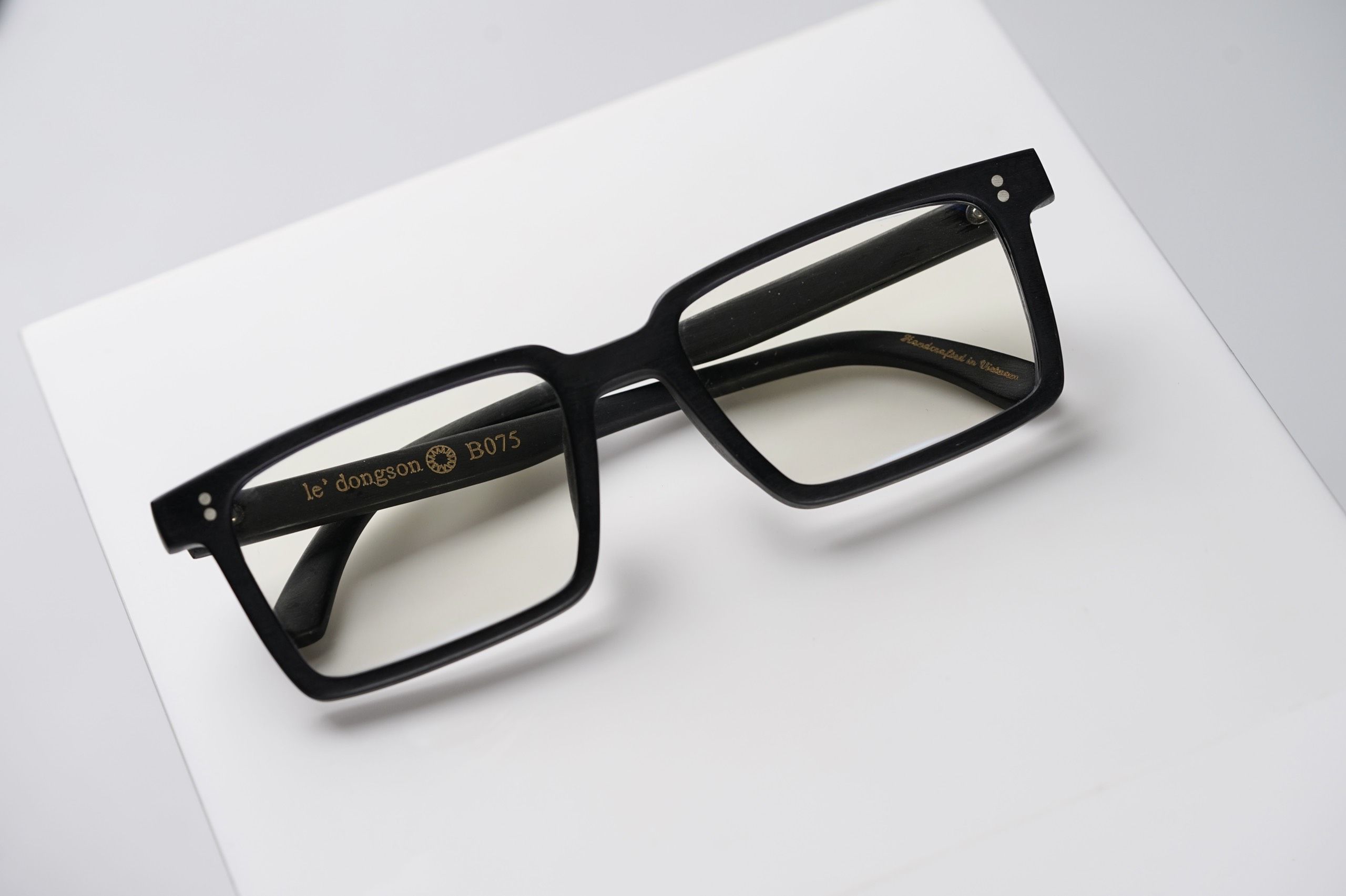 LDS - B075 Black Matte