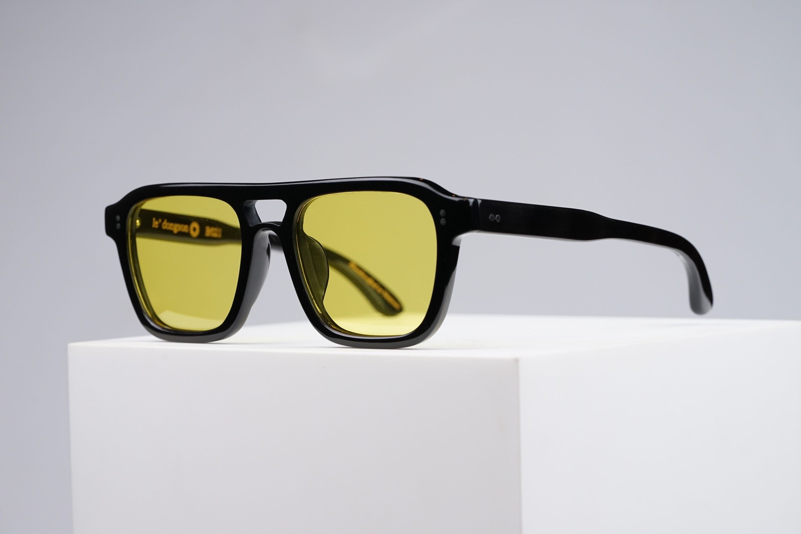 LDS - B021 Black Shine - Yellow Lens