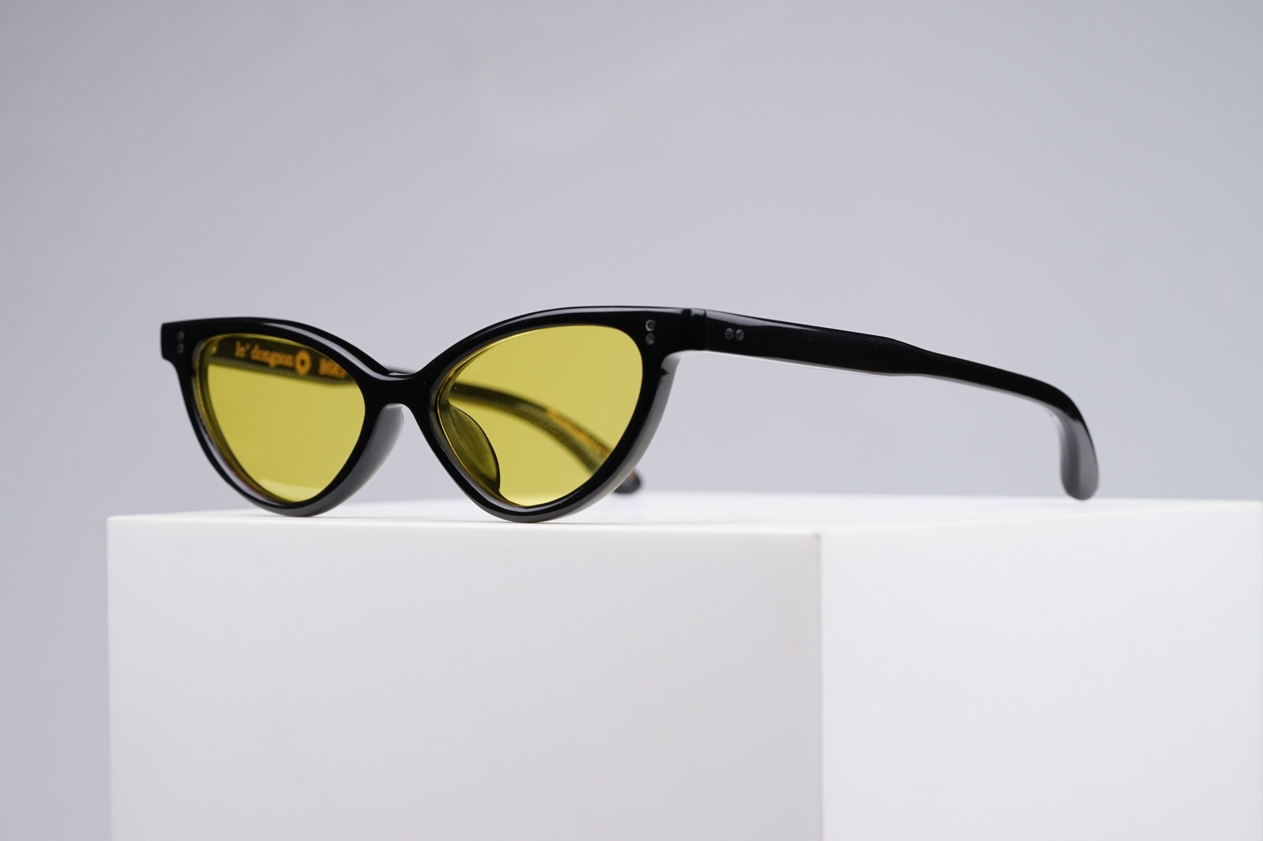 LDS - B083 Black Shine - Yellow Lens