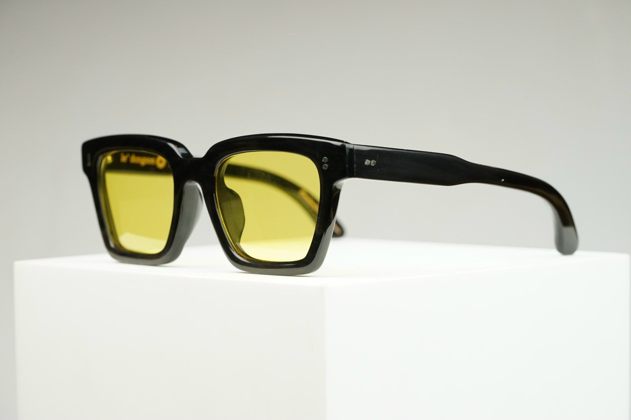 LDS - B089 Black Shine - Yellow Lens